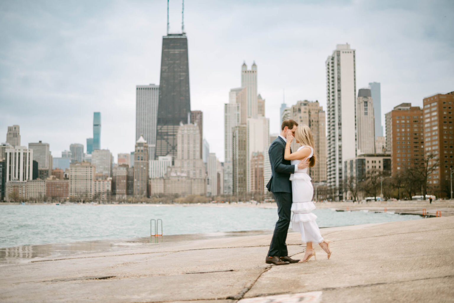 21 Epic Chicago Engagement Photography Locations For Amazing Photos 