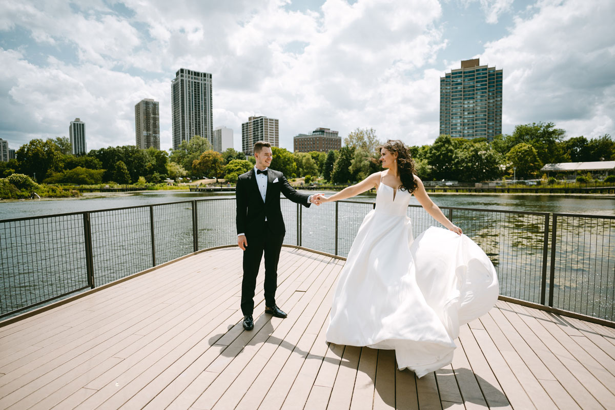 lincoln park south pond wedding light and bright chicago wedding photographer