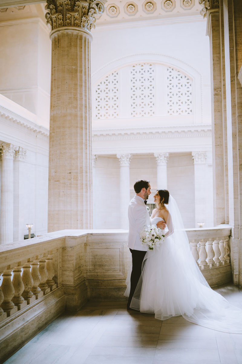 union station wedding chicago light and bright documentary photographer